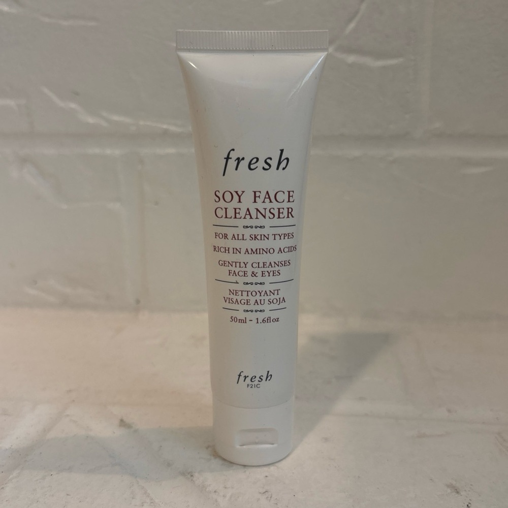 NEW Sealed Soy Fresh Face Cleanser 50ml 1.6oz Travel Size